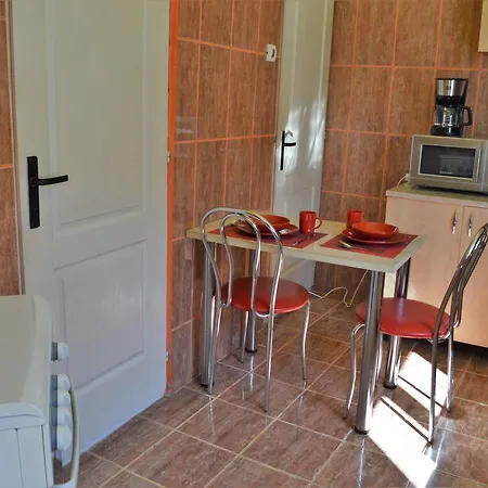 Cluj Apartment דירה קלוז'-נאפוקה